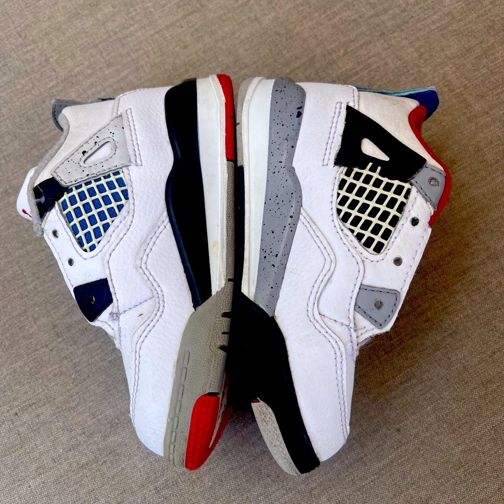 Jordan 4